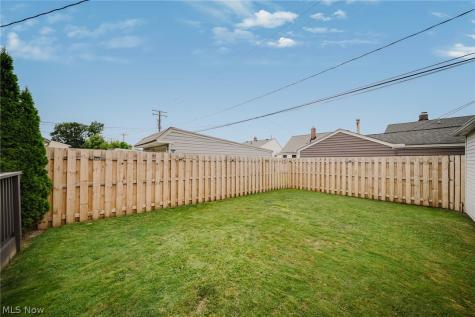 7002 Luelda Avenue Parma OH 44129