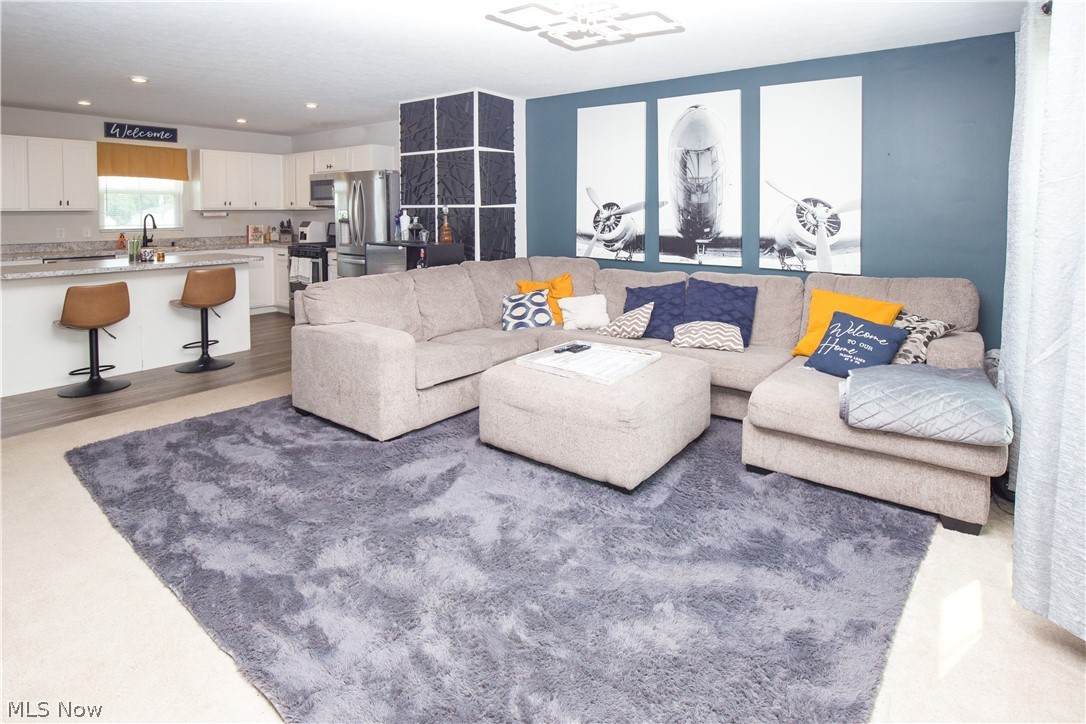 2671 Himelrigh Boulevard Barberton OH 44203