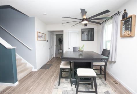 2671 Himelrigh Boulevard Barberton OH 44203