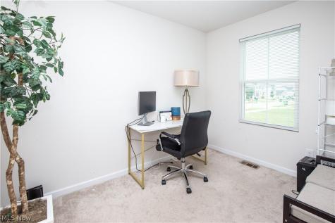 2671 Himelrigh Boulevard Barberton OH 44203