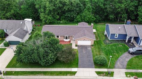 2411 Otterbin Street Louisville OH 44641