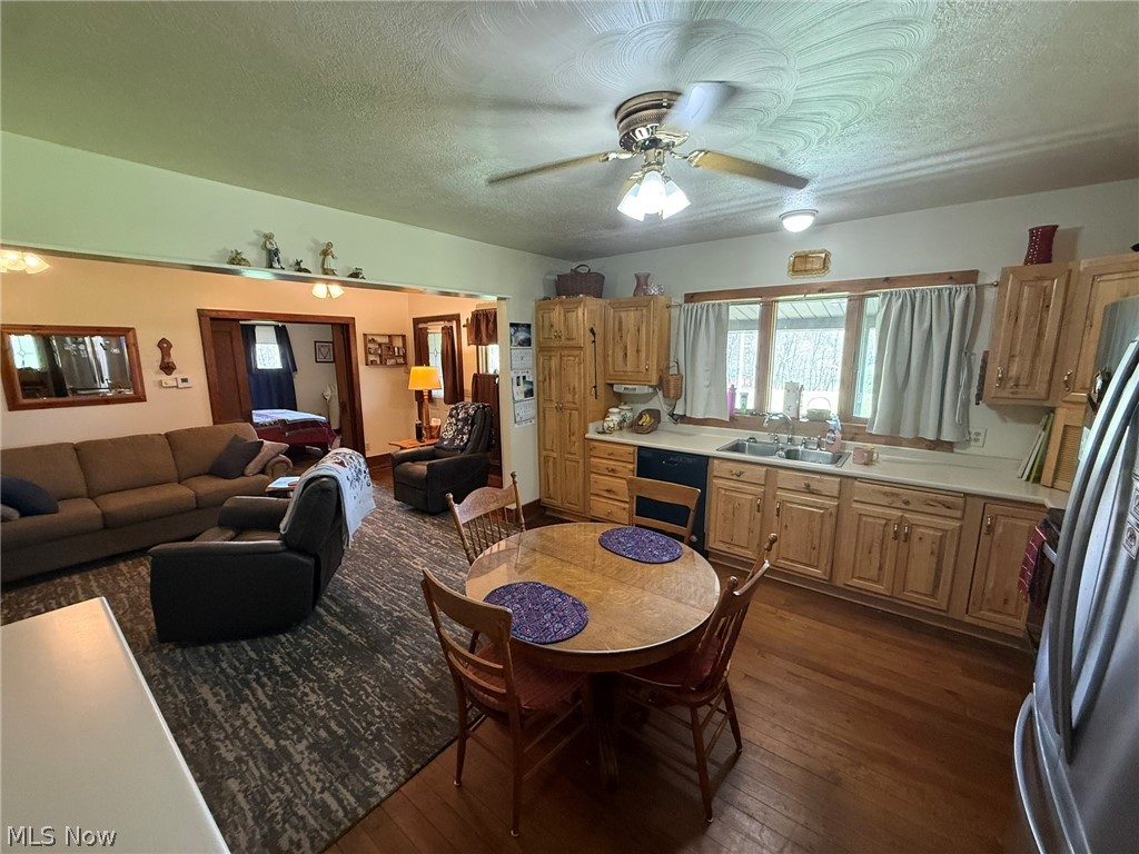 11140 Strasburg Bolivar Road NW Bolivar OH 44612