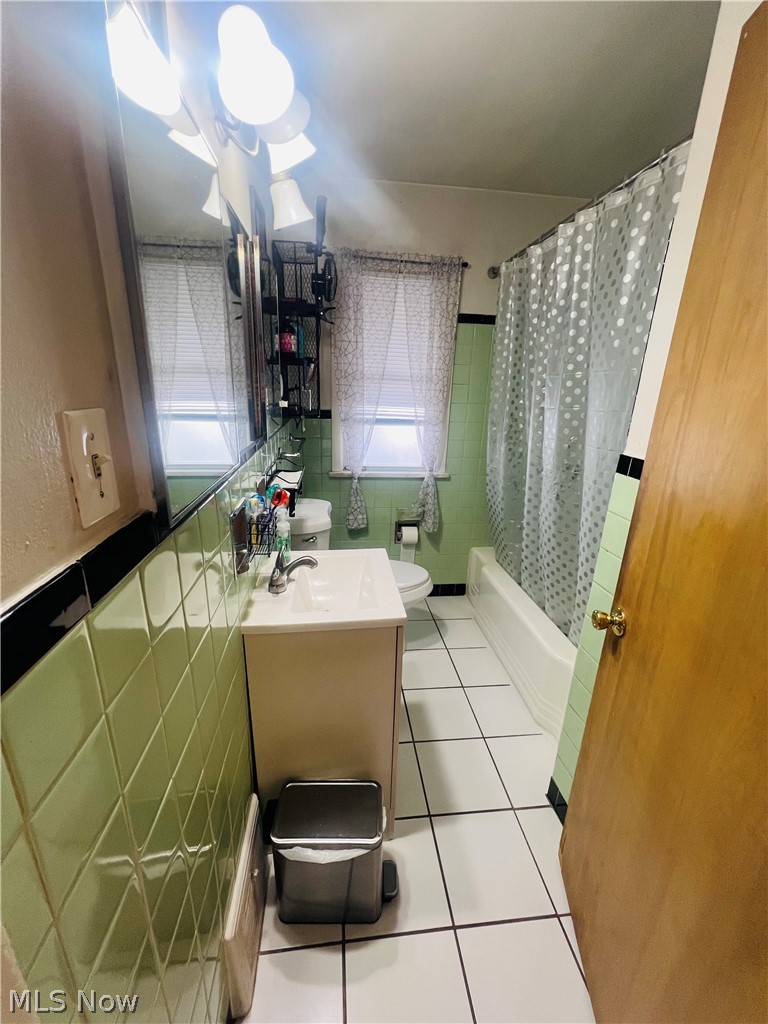 21300 Wilmore Avenue Euclid OH 44123