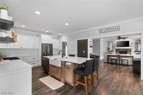 13345 Williamsburg Avenue NW Uniontown OH 44685