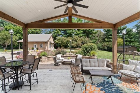 13345 Williamsburg Avenue NW Uniontown OH 44685