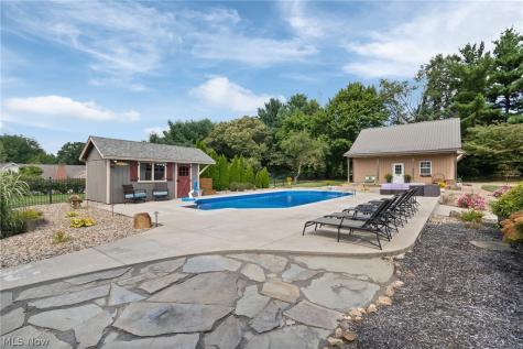 13345 Williamsburg Avenue NW Uniontown OH 44685