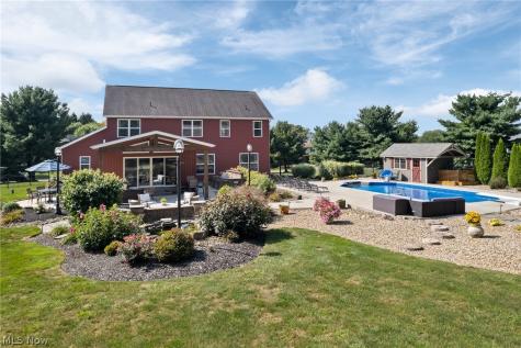 13345 Williamsburg Avenue NW Uniontown OH 44685