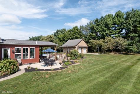 13345 Williamsburg Avenue NW Uniontown OH 44685