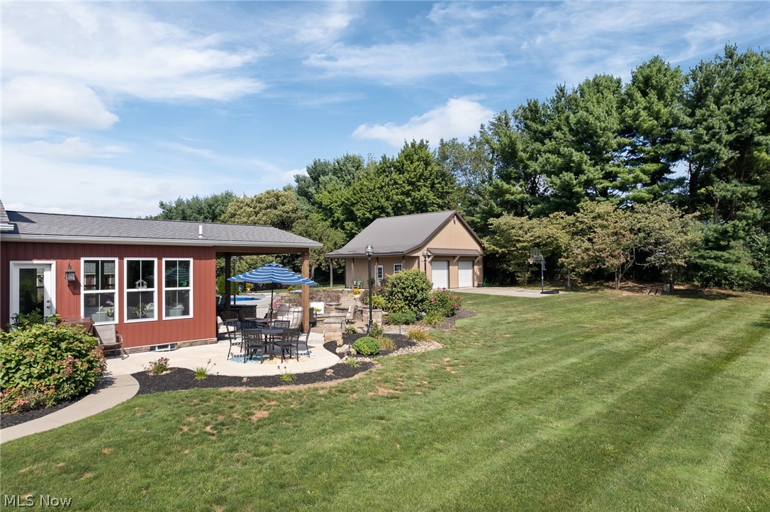 13345 Williamsburg Avenue NW Uniontown OH 44685