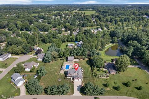 13345 Williamsburg Avenue NW Uniontown OH 44685