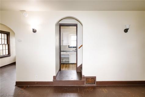 472 W 6th Street Mansfield OH 44903