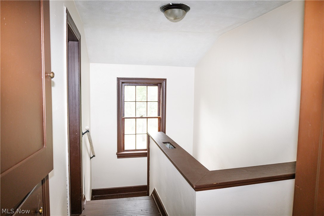 472 W 6th Street Mansfield OH 44903