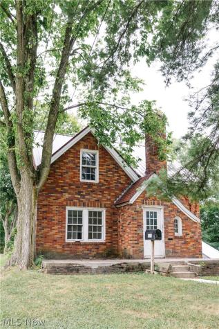 472 W 6th Street Mansfield OH 44903