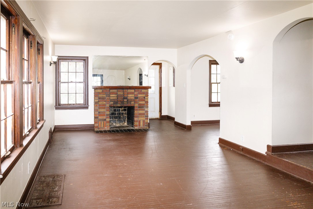 472 W 6th Street Mansfield OH 44903