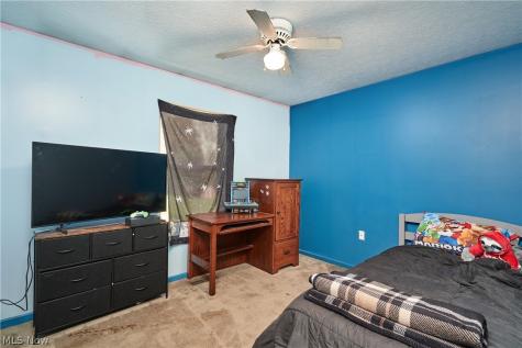 917 Proehl Drive Barberton OH 44203