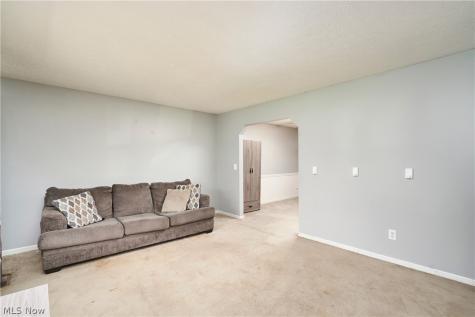 917 Proehl Drive Barberton OH 44203