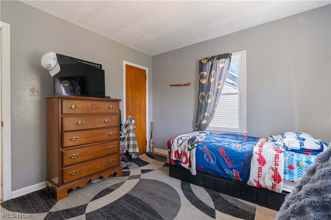559 Essex Street Akron OH 44306