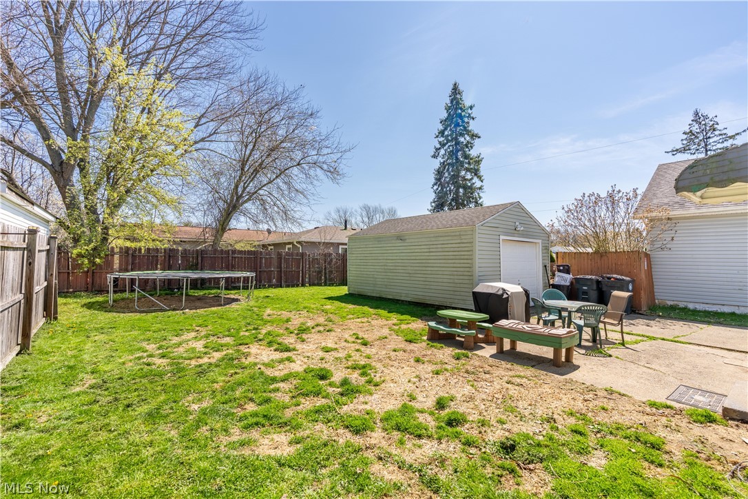 559 Essex Street Akron OH 44306