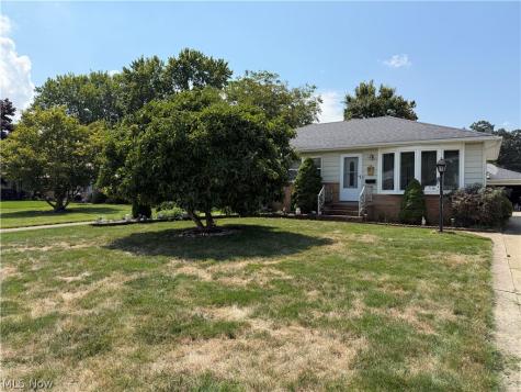 7170 Oakwood Road Parma OH 44130