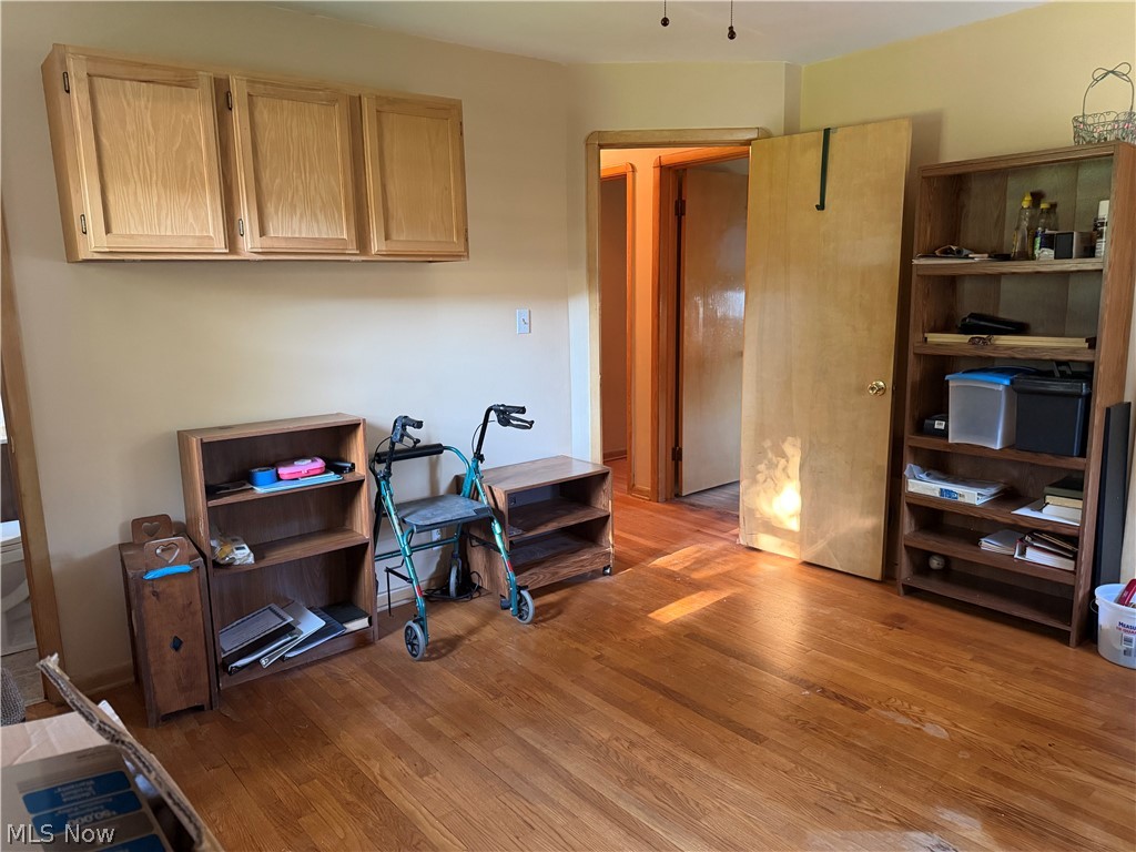 7170 Oakwood Road Parma OH 44130