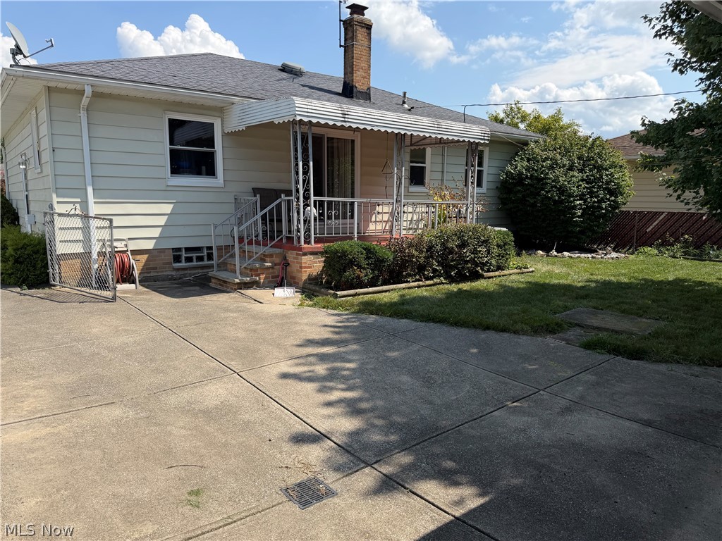 7170 Oakwood Road Parma OH 44130