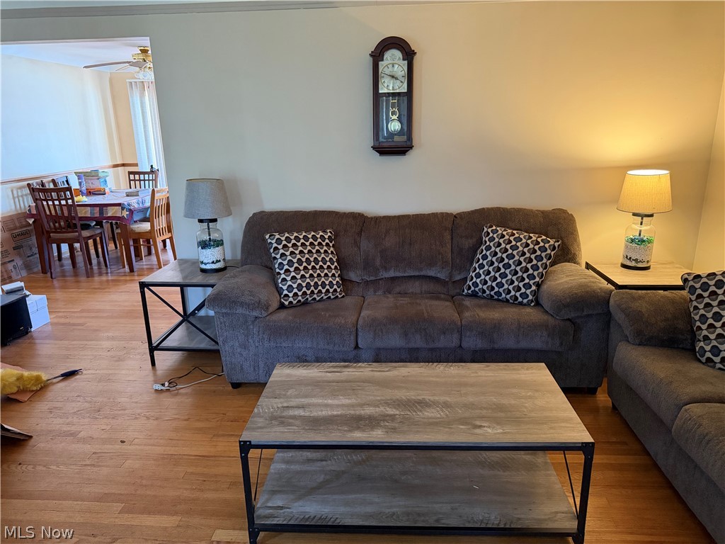 7170 Oakwood Road Parma OH 44130