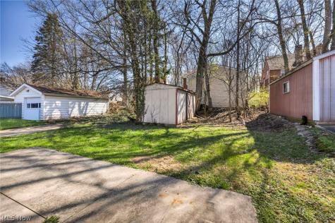 561 Melrose Street Akron OH 44305