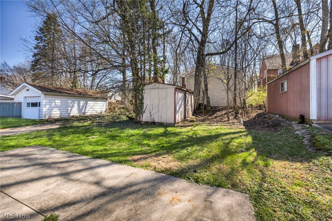 561 Melrose Street Akron OH 44305