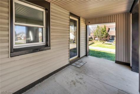 561 Melrose Street Akron OH 44305