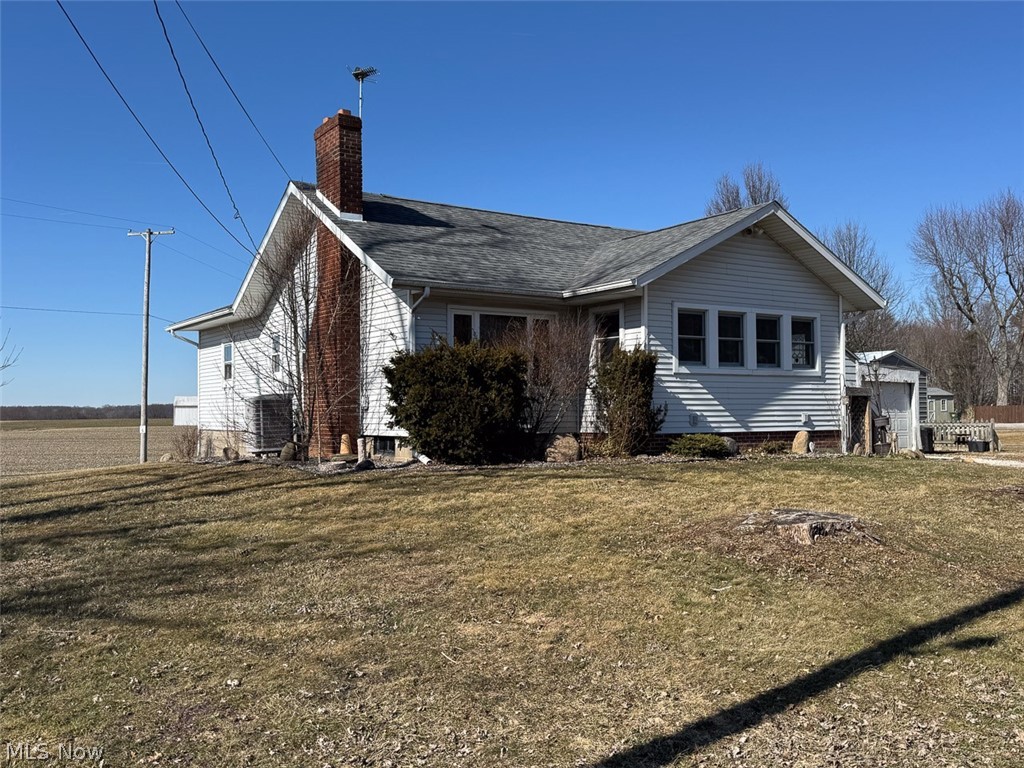 10131 Columbus Road NE Louisville OH 44641