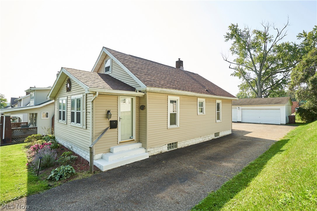 1622 31st Street NE Canton OH 44714