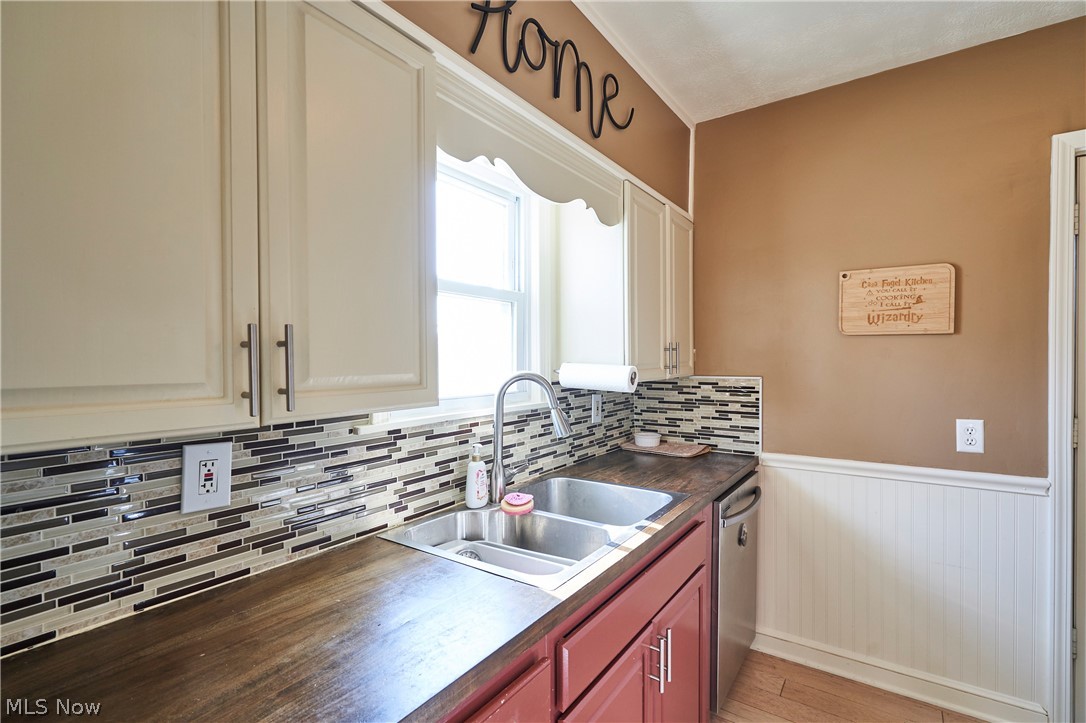 1622 31st Street NE Canton OH 44714