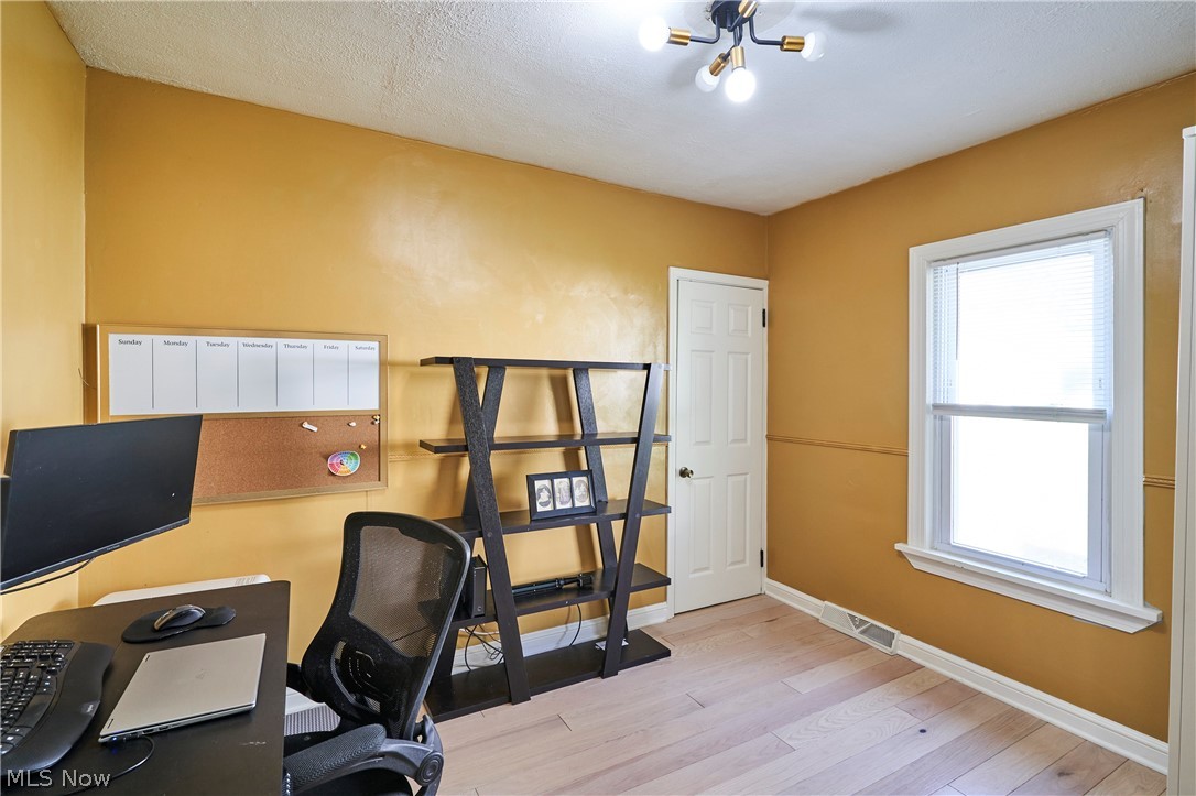 1622 31st Street NE Canton OH 44714