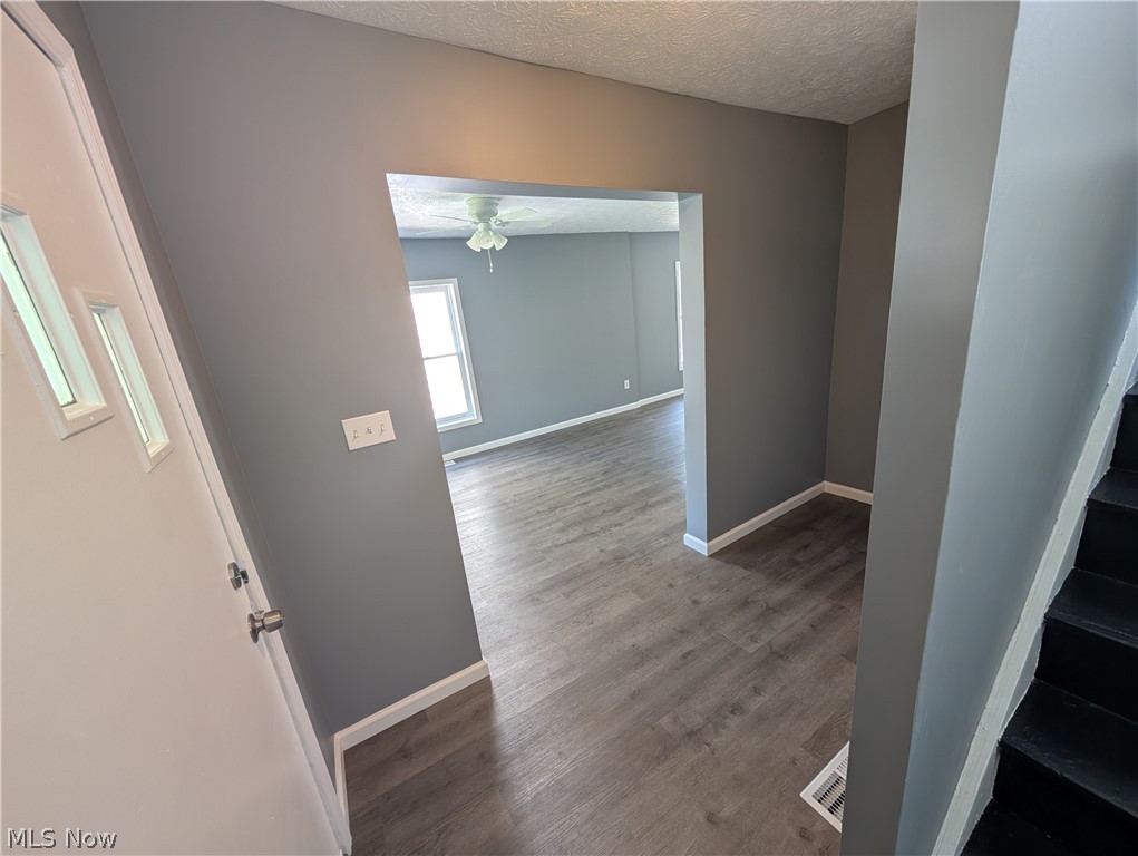 807 Woodland Avenue Elyria OH 44035