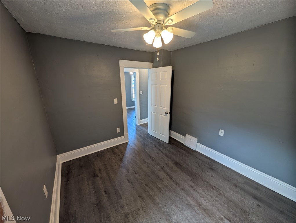807 Woodland Avenue Elyria OH 44035
