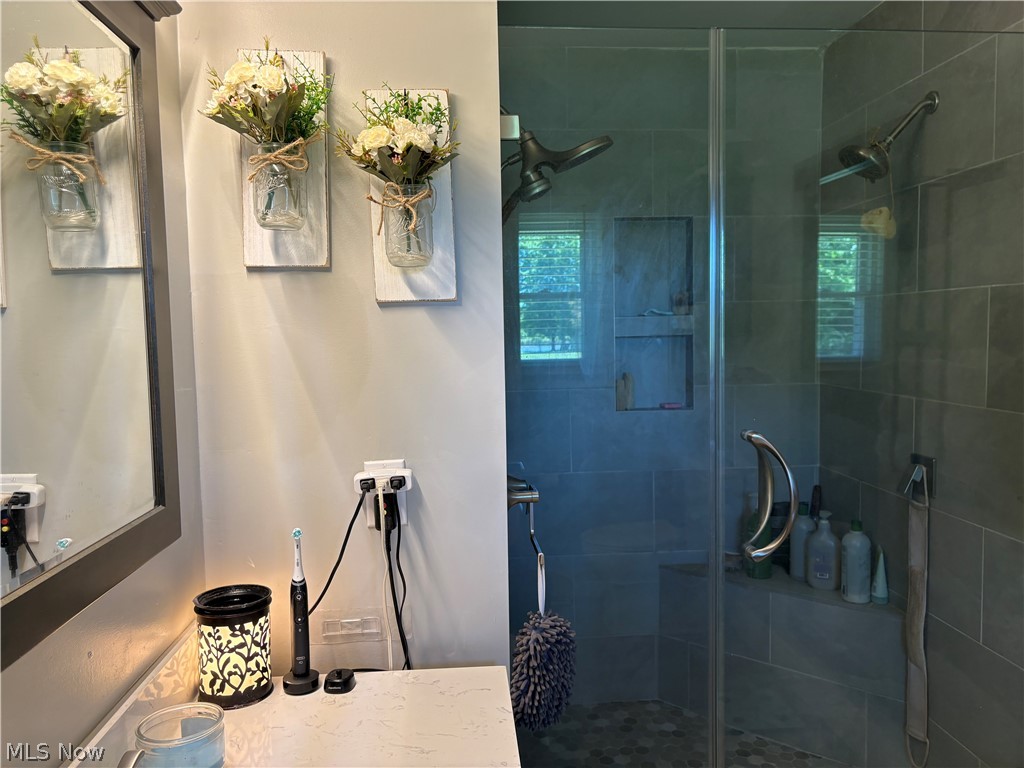 4424 N Lake Road West Farmington OH 44491