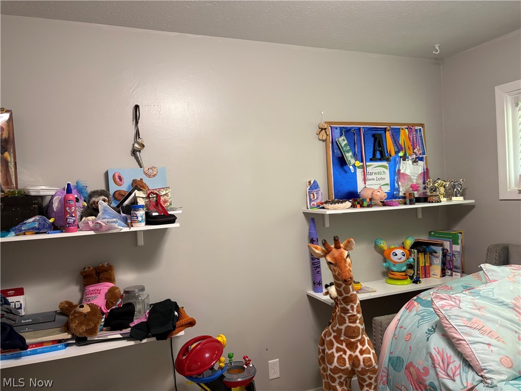 4424 N Lake Road West Farmington OH 44491