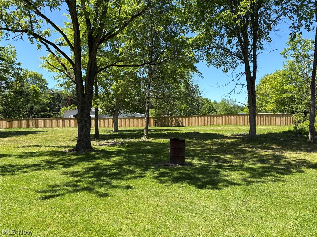 4424 N Lake Road West Farmington OH 44491