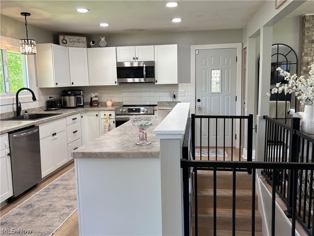 4424 N Lake Road West Farmington OH 44491
