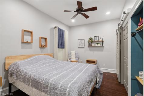 1726 W 31st Place Cleveland OH 44113