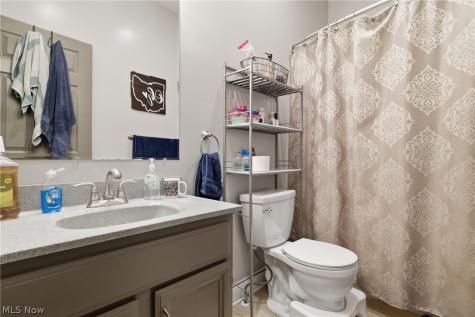 1726 W 31st Place Cleveland OH 44113