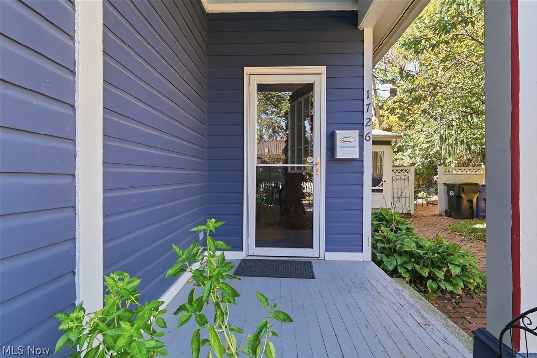 1726 W 31st Place Cleveland OH 44113