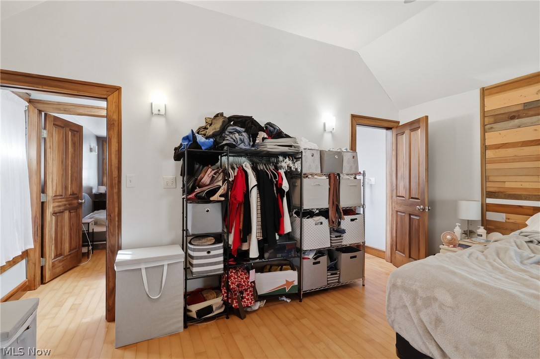 1726 W 31st Place Cleveland OH 44113