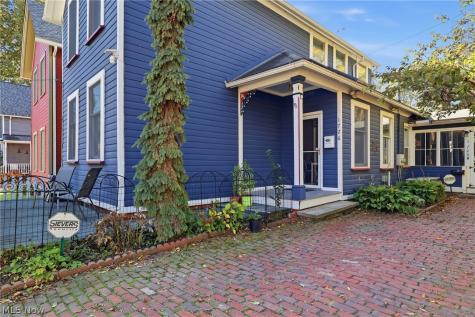 1726 W 31st Place Cleveland OH 44113