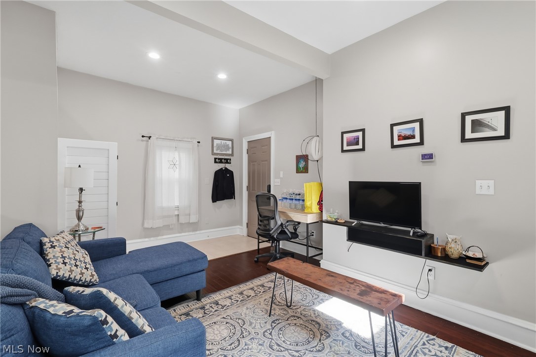1726 W 31st Place Cleveland OH 44113