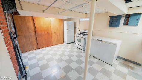 4770 Elizabeth Lane Brooklyn OH 44144