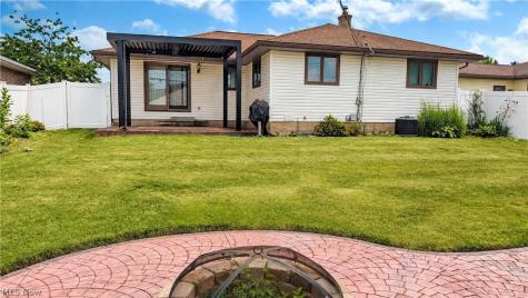 4770 Elizabeth Lane Brooklyn OH 44144
