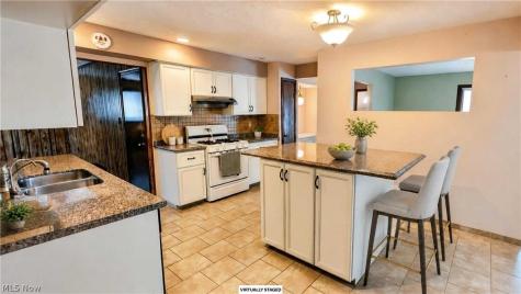 4770 Elizabeth Lane Brooklyn OH 44144