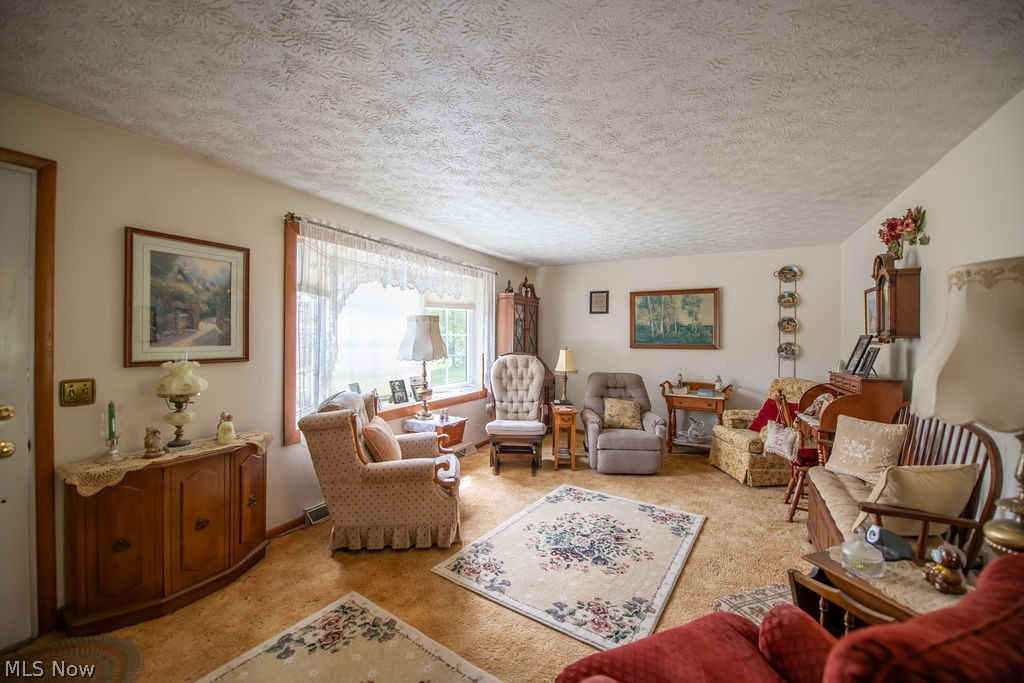 8069 Goodrich Road SW Navarre OH 44662