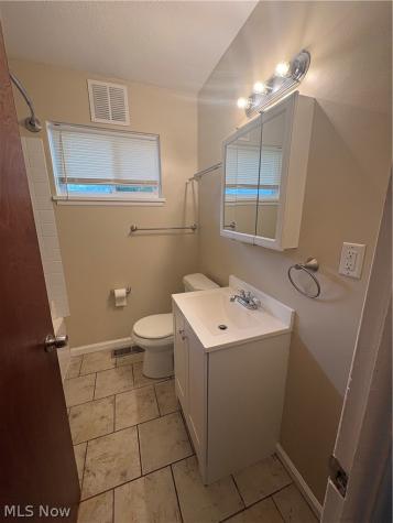 448 Chestnut Drive Berea OH 44017